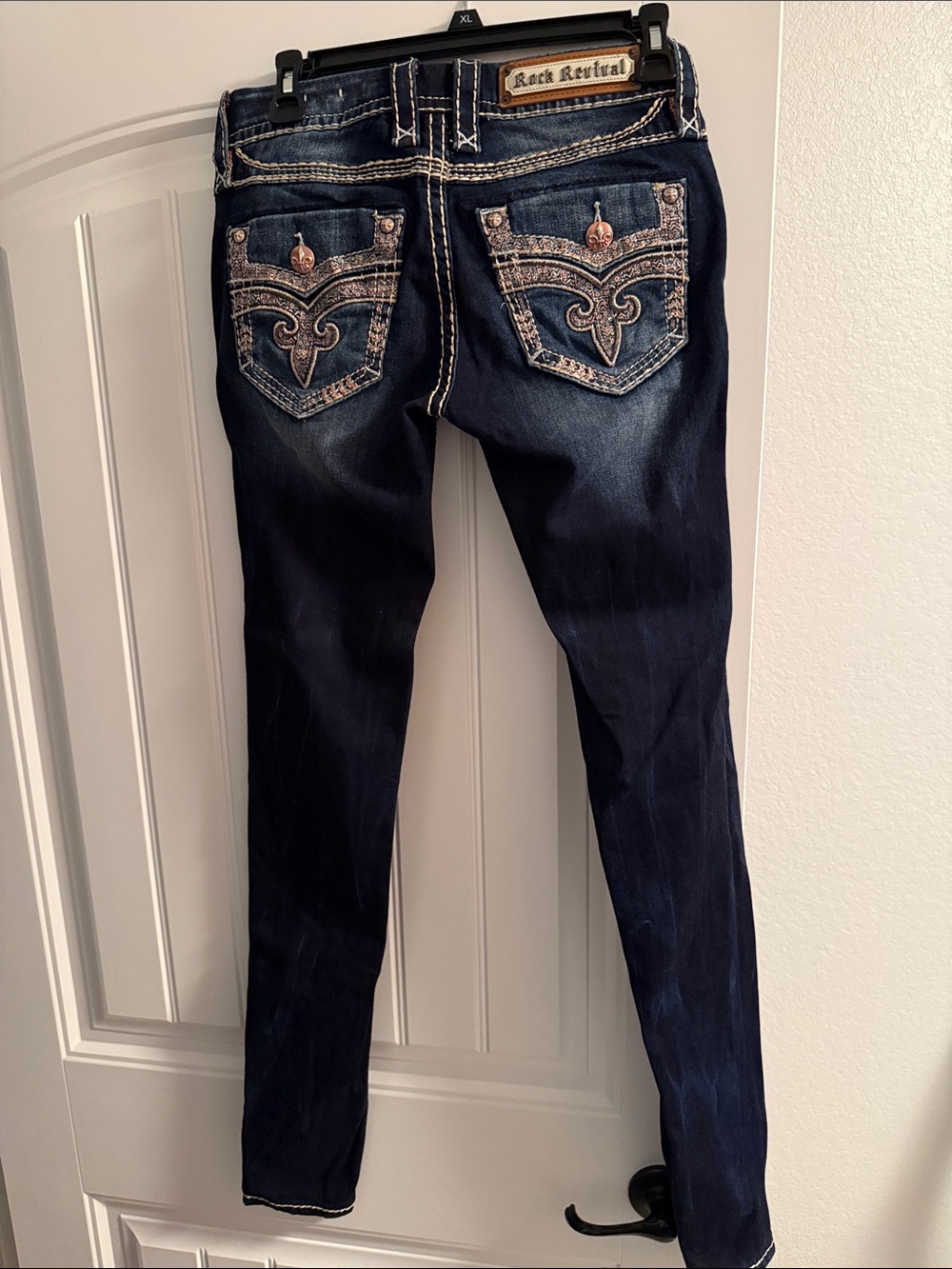 LIKE NEW. Rock Revival Vaness Women's Dark Blue Embellished Skinny Jeans - Picture 2 of 9